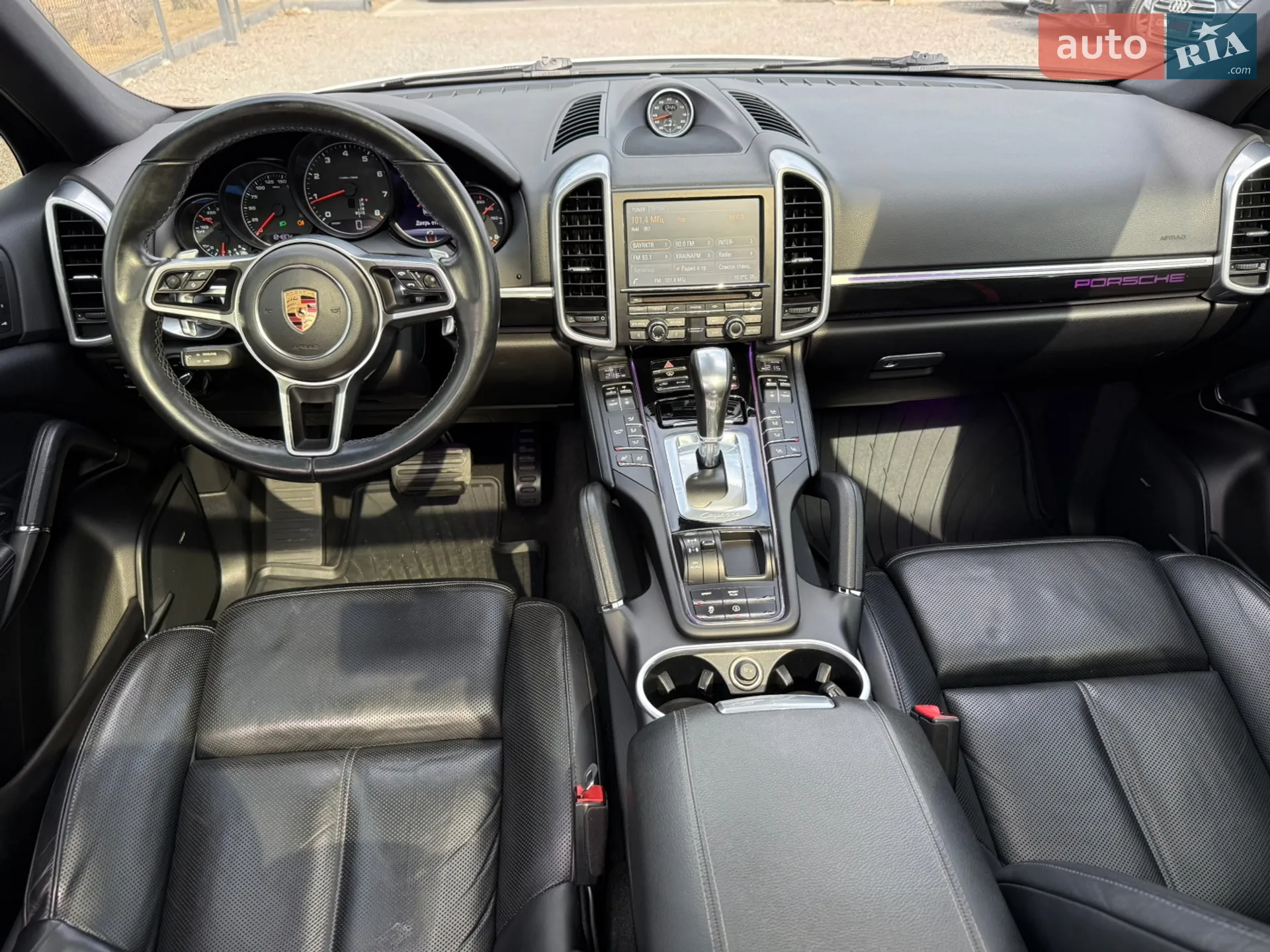 2016 Porsche Cayenne - мініатюра 51