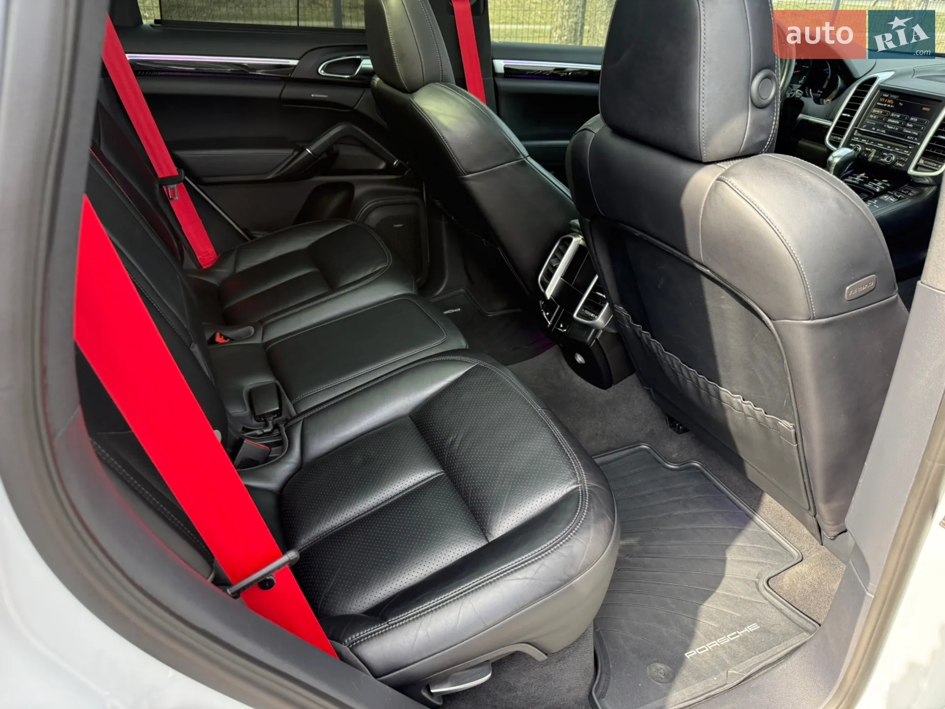 2016 Porsche Cayenne - мініатюра 56