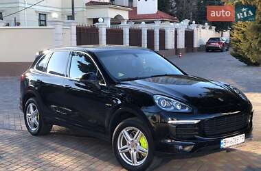 Внедорожник / Кроссовер Porsche Cayenne 2015 в Одессе