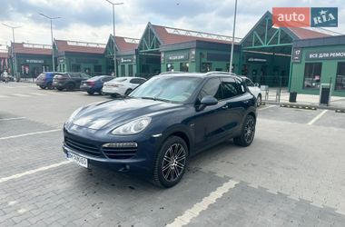 Позашляховик / Кросовер Porsche Cayenne 2010 в Ірпені