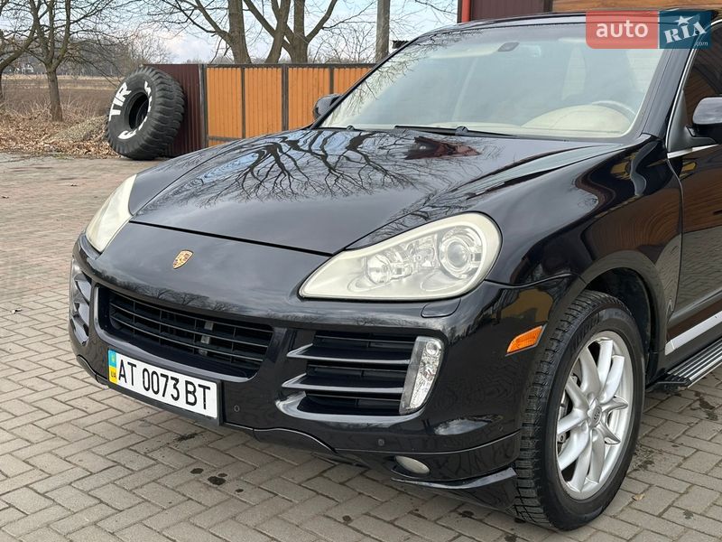 Позашляховик / Кросовер Porsche Cayenne 2008 в Коломиї