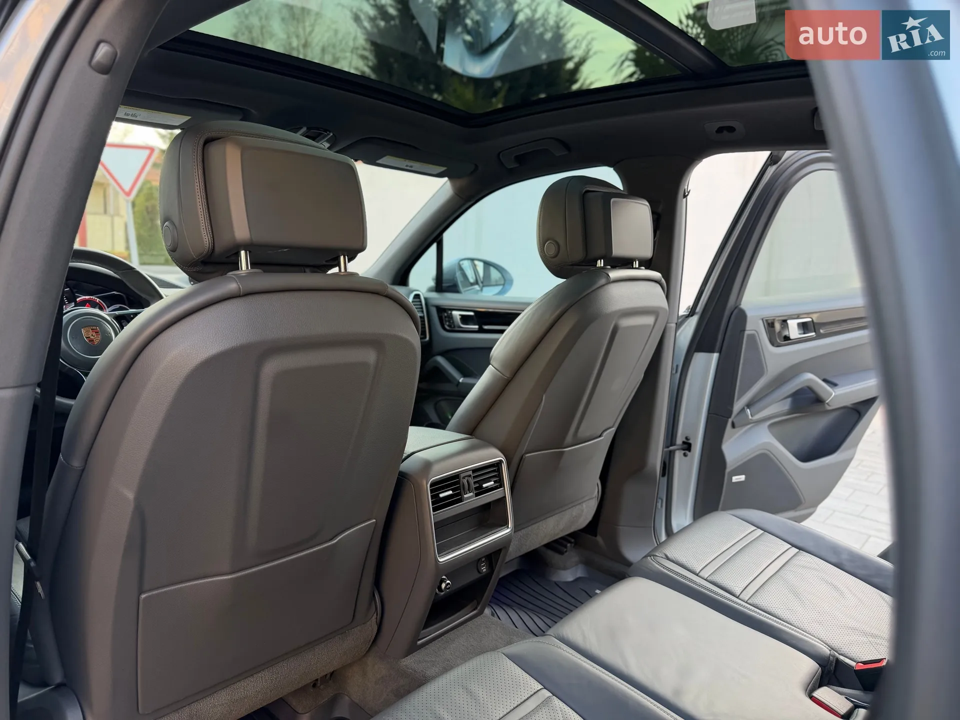 2018 Porsche Cayenne - мініатюра 76