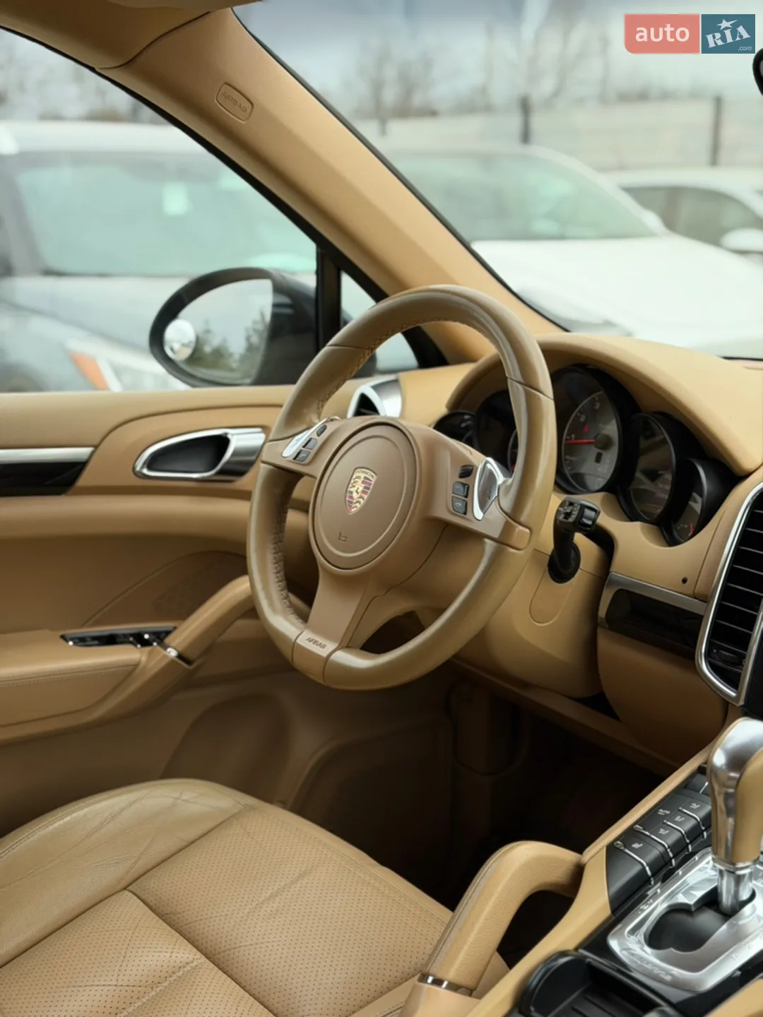2011 Porsche Cayenne - мініатюра 23