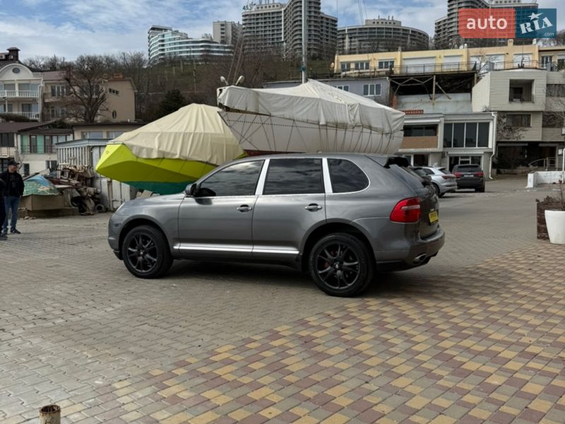 Позашляховик / Кросовер Porsche Cayenne 2009 в Одесі