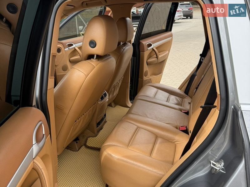 Позашляховик / Кросовер Porsche Cayenne 2009 в Одесі