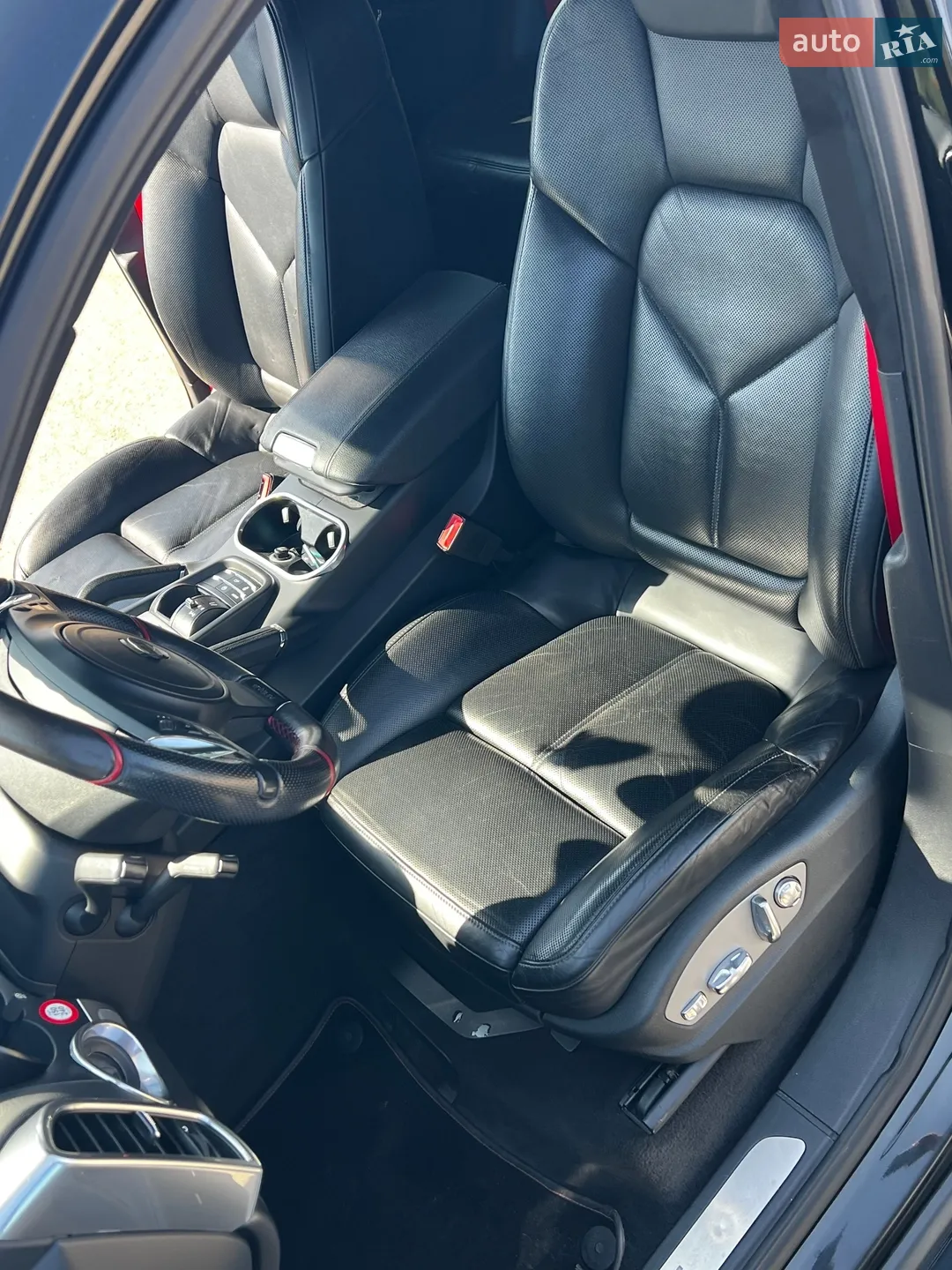 2010 Porsche Cayenne - мініатюра 7