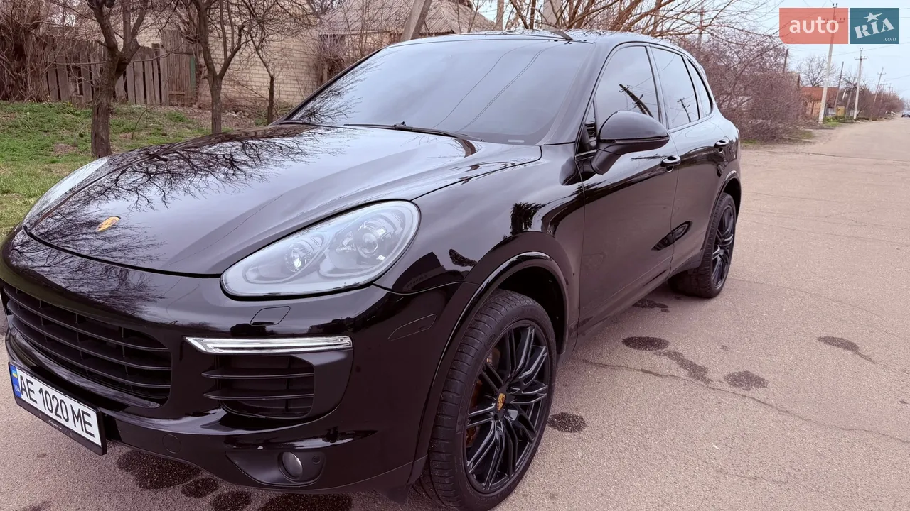 2015 Porsche Cayenne - мініатюра 22