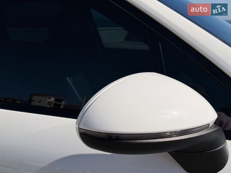 Внедорожник / Кроссовер Porsche Cayenne 2019 в Одессе