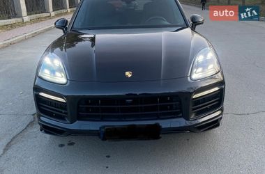 Внедорожник / Кроссовер Porsche Cayenne 2020 в Умани