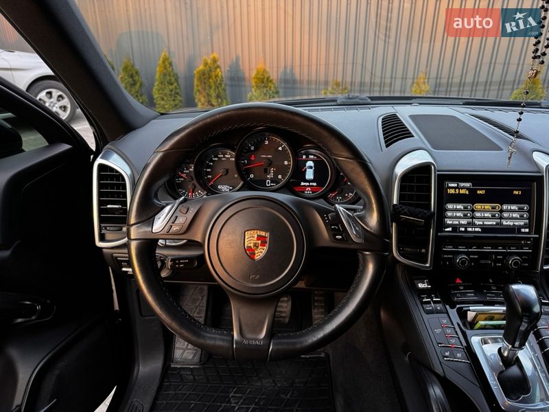 Внедорожник / Кроссовер Porsche Cayenne 2012 в Луцке фото 37 Внедорожник / Кроссовер Porsche Cayenne 2012 в Луцке
