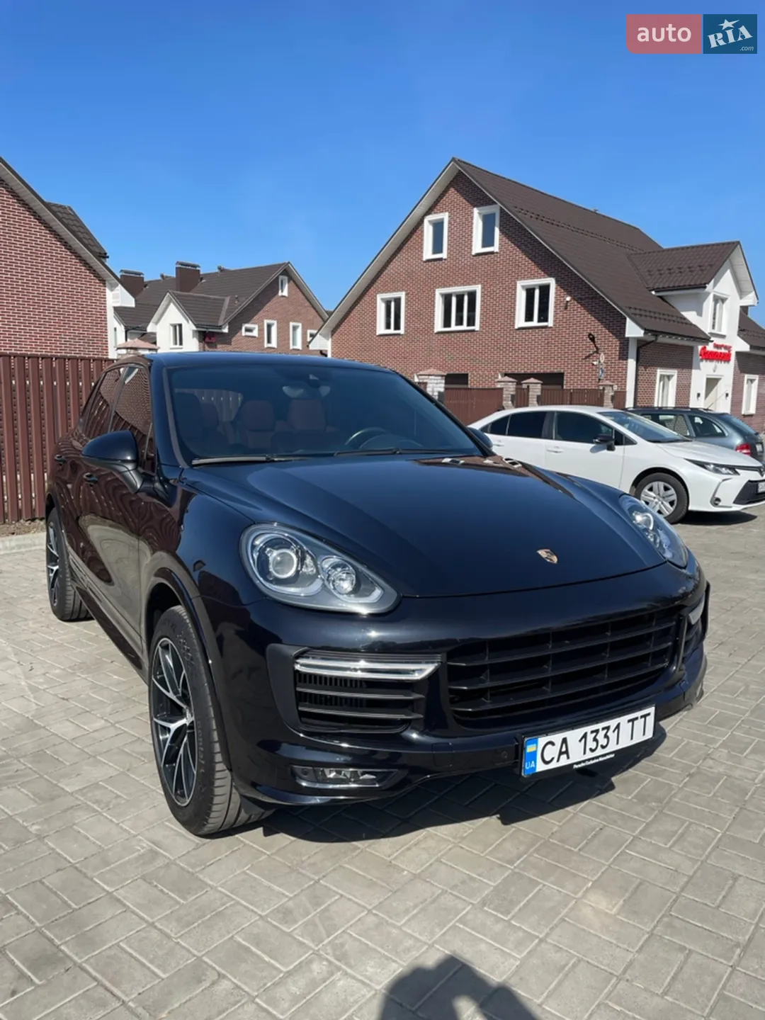 2016 Porsche Cayenne - мініатюра 3