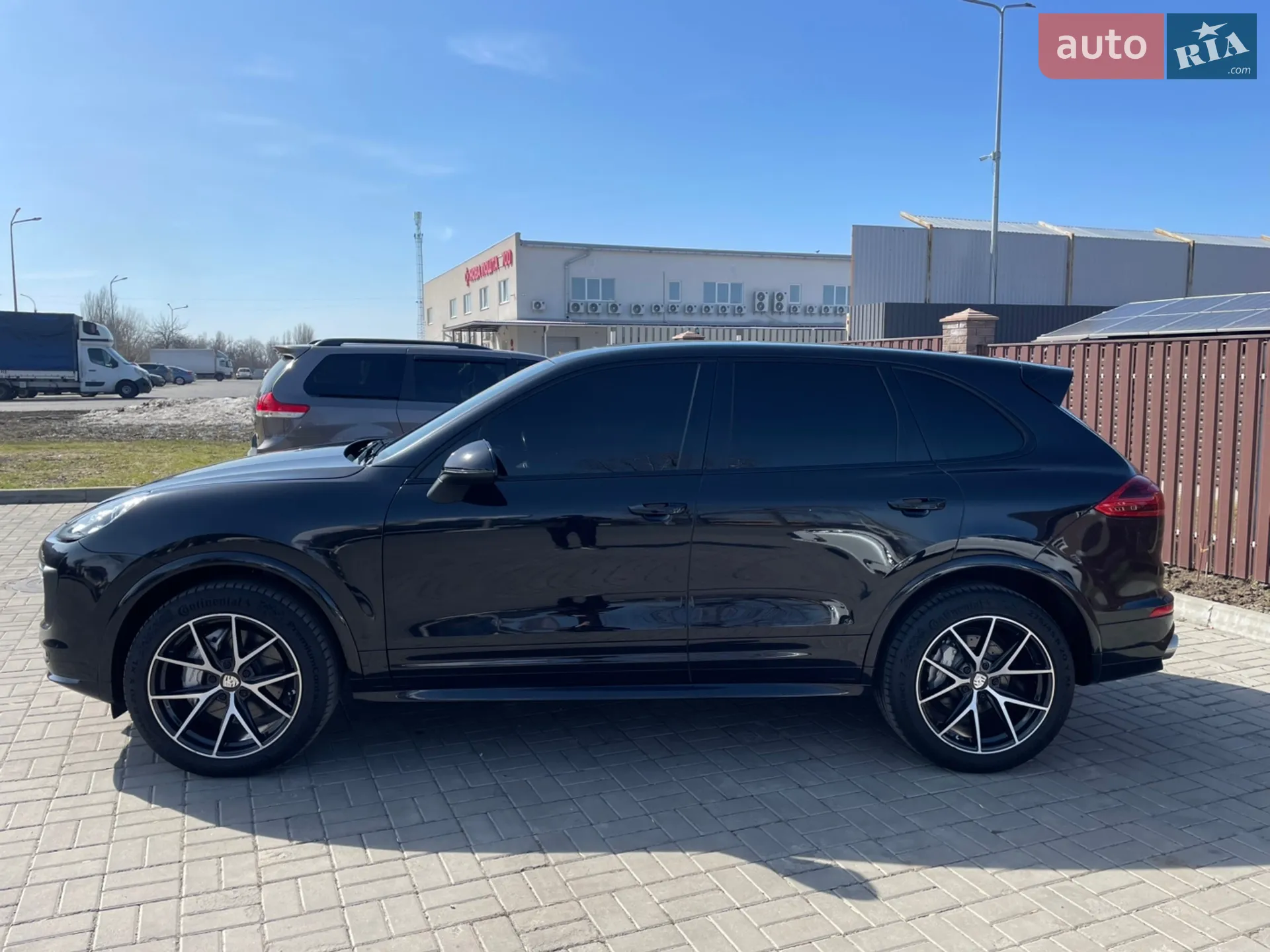 2016 Porsche Cayenne - мініатюра 8