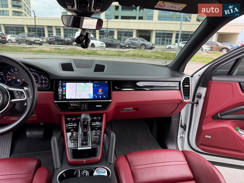 Позашляховик / Кросовер Porsche Cayenne 2019 в Дніпрі