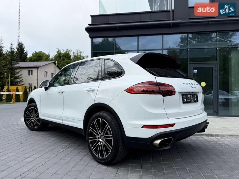 Porsche Cayenne 2015 VIN WP1AA2A20GKA12515 фото оголошення 15 з 111
