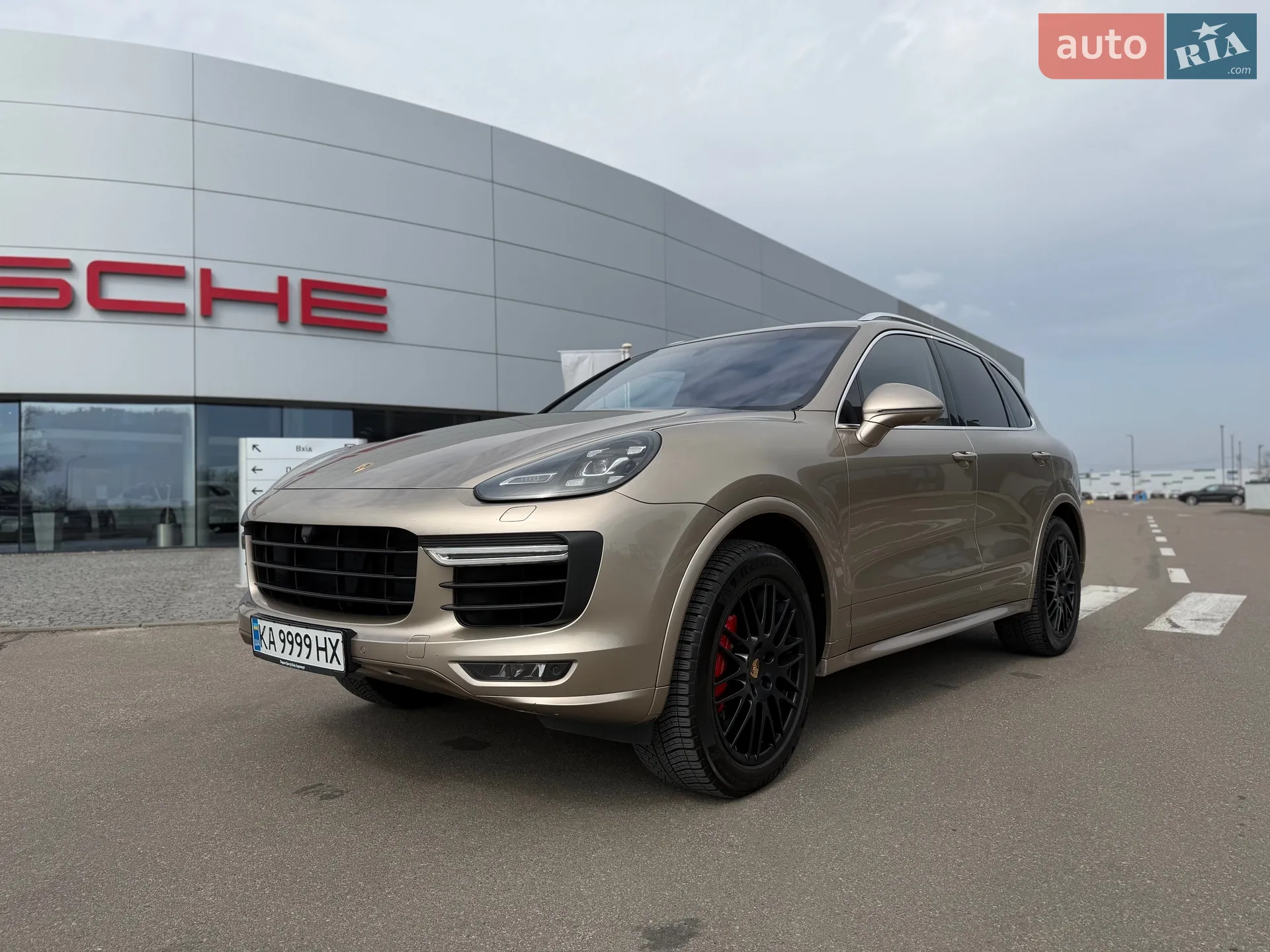 2015 Porsche Cayenne - мініатюра 5