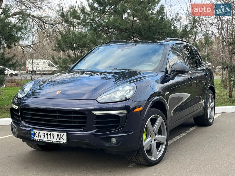 Porsche Cayenne 2016
