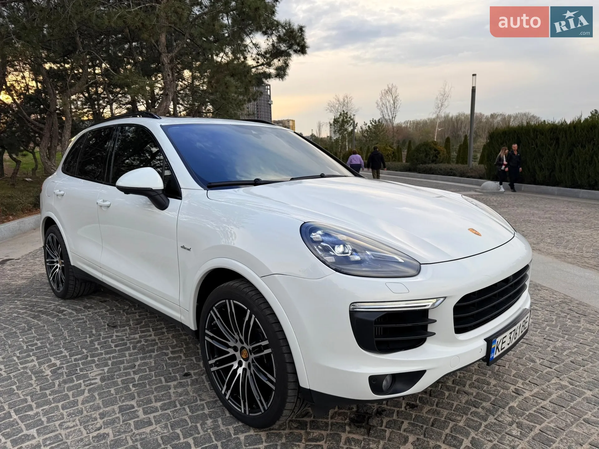 2017 Porsche Cayenne - мініатюра 6