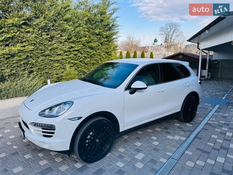 Внедорожник / Кроссовер Porsche Cayenne 2013 в Одессе