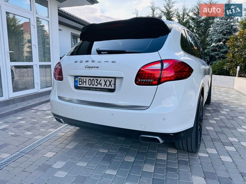 Внедорожник / Кроссовер Porsche Cayenne 2013 в Одессе