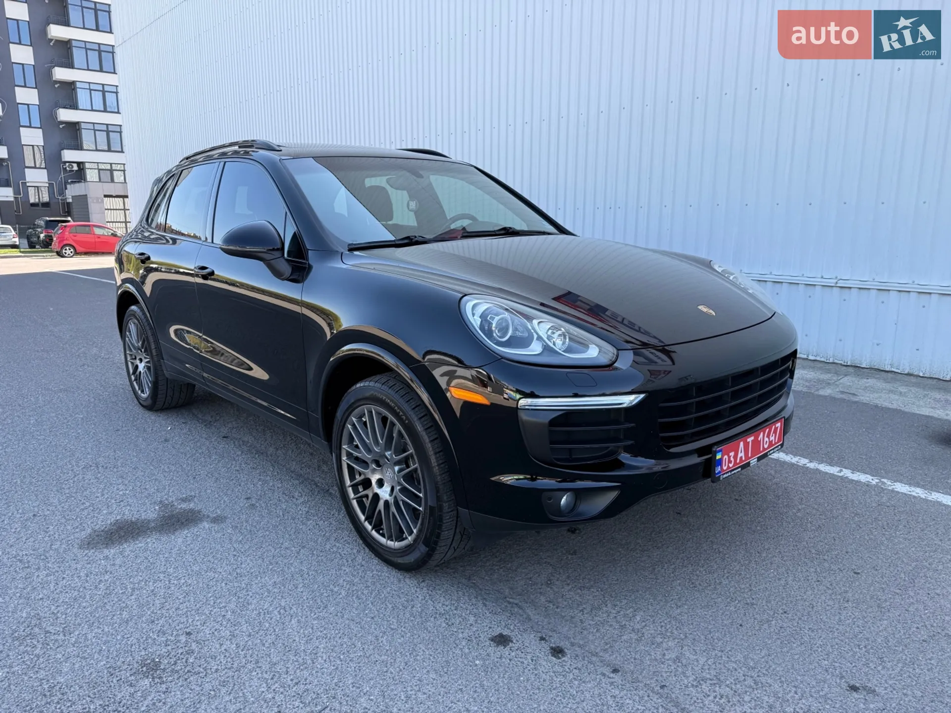 2017 Porsche Cayenne - мініатюра 2
