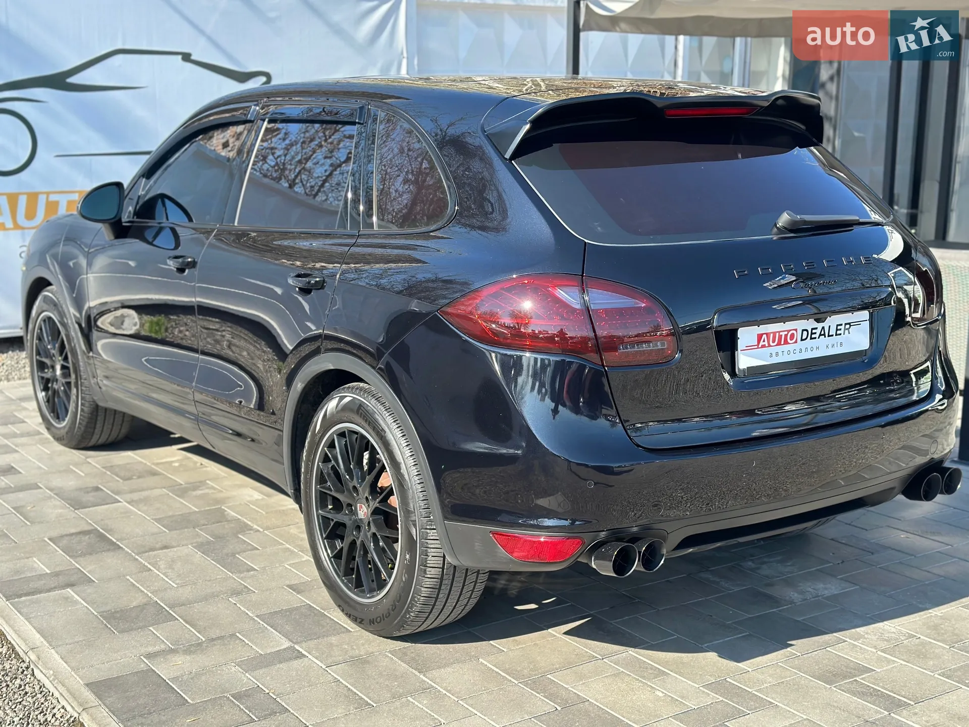 2012 Porsche Cayenne - мініатюра 7