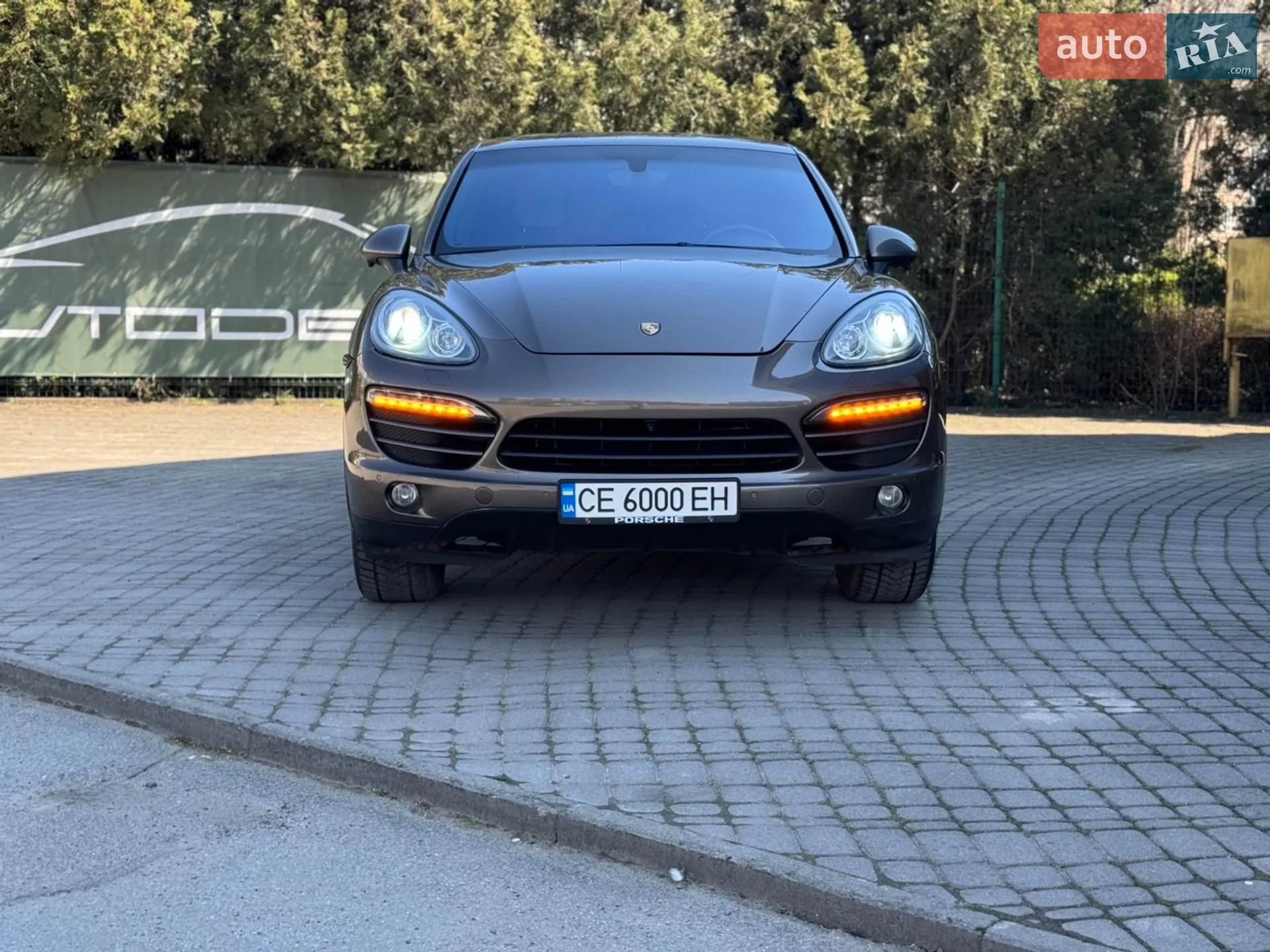 2011 Porsche Cayenne - мініатюра 18