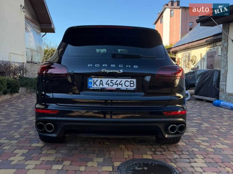 Внедорожник / Кроссовер Porsche Cayenne 2017 в Ирпене фото 7 Внедорожник / Кроссовер Porsche Cayenne 2017 в Ирпене