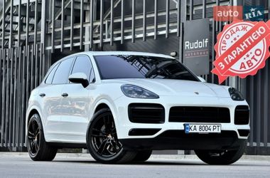 Внедорожник / Кроссовер Porsche Cayenne 2018 в Киеве