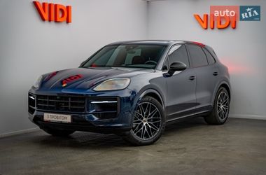 Внедорожник / Кроссовер Porsche Cayenne 2025 в Киеве