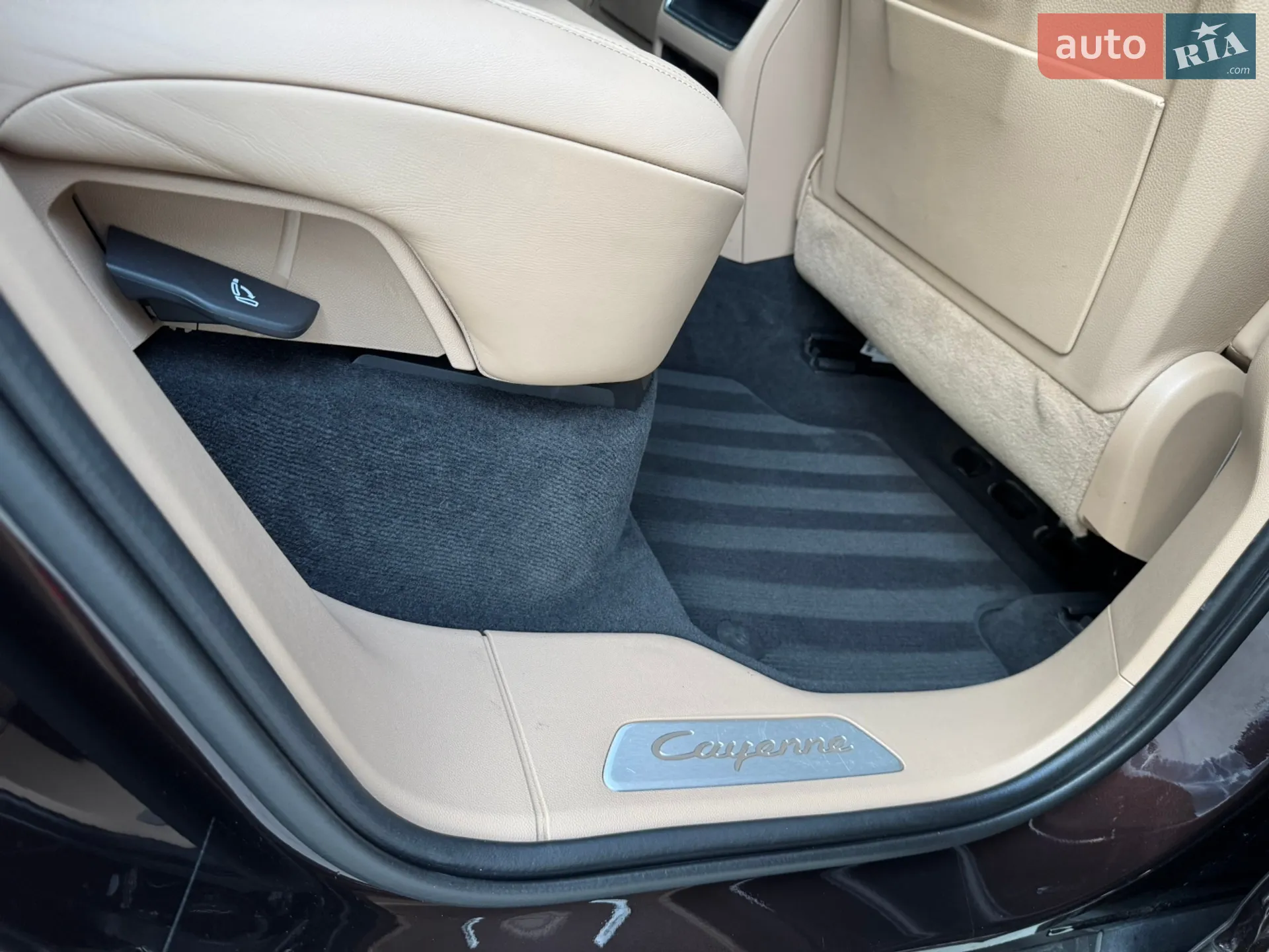 2022 Porsche Cayenne - мініатюра 47