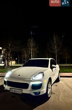 Внедорожник / Кроссовер Porsche Cayenne 2016 в Виннице