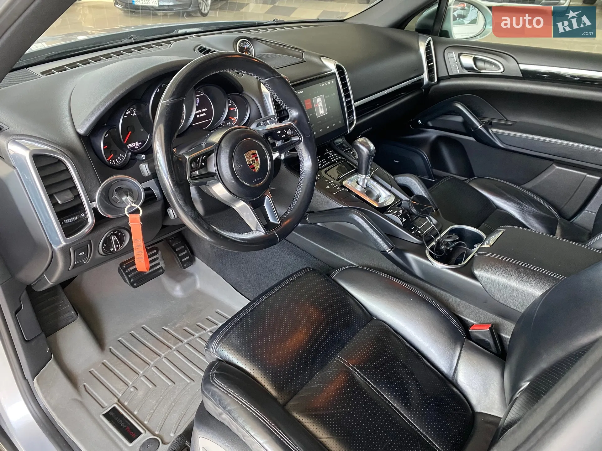 2015 Porsche Cayenne - мініатюра 21