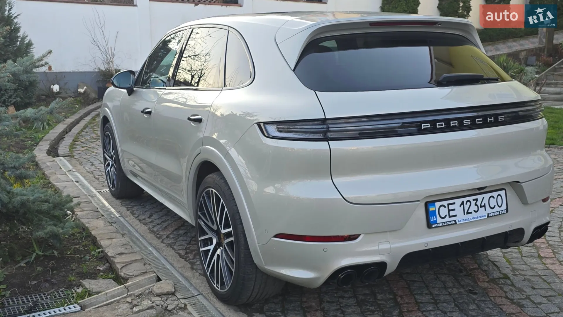 2024 Porsche Cayenne - мініатюра 3