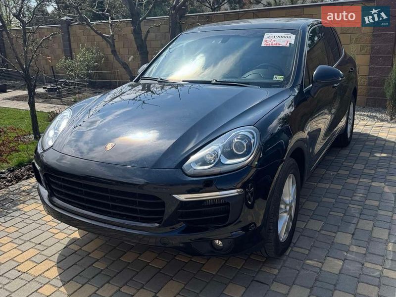Porsche Cayenne 2015