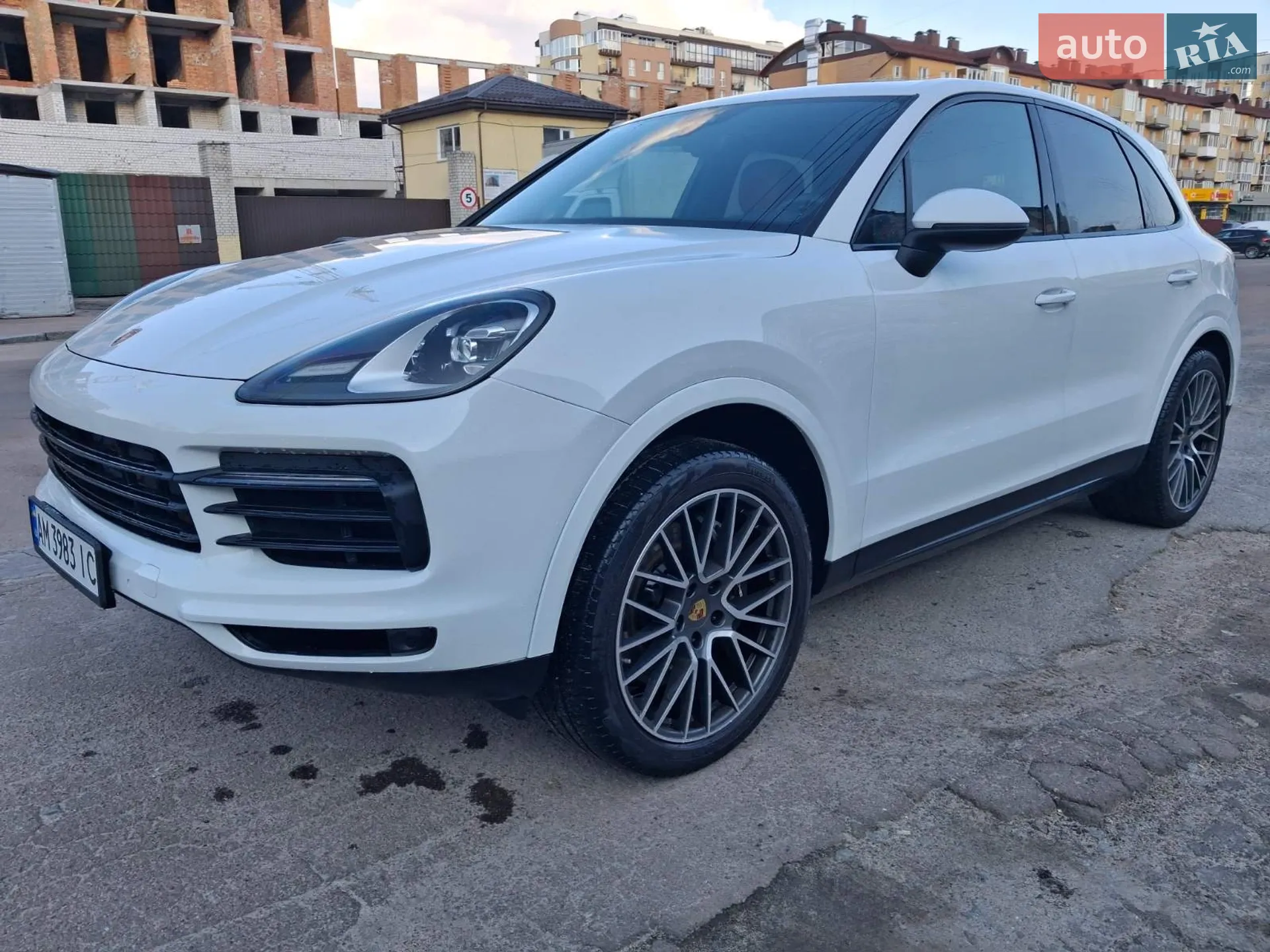2021 Porsche Cayenne - мініатюра 2