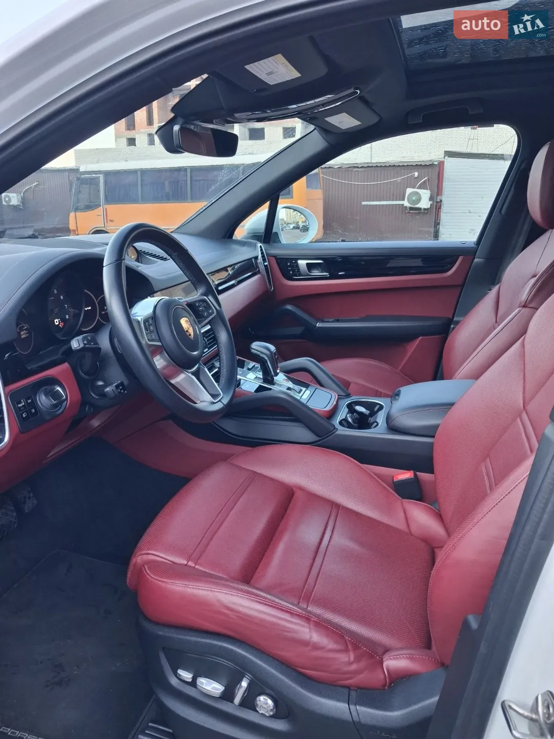 2021 Porsche Cayenne - мініатюра 8