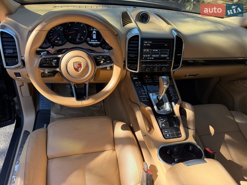 Внедорожник / Кроссовер Porsche Cayenne 2015 в Днепре фото 11 Внедорожник / Кроссовер Porsche Cayenne 2015 в Днепре