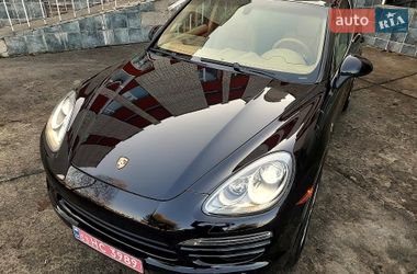 Позашляховик / Кросовер Porsche Cayenne 2013 в Нетішині
