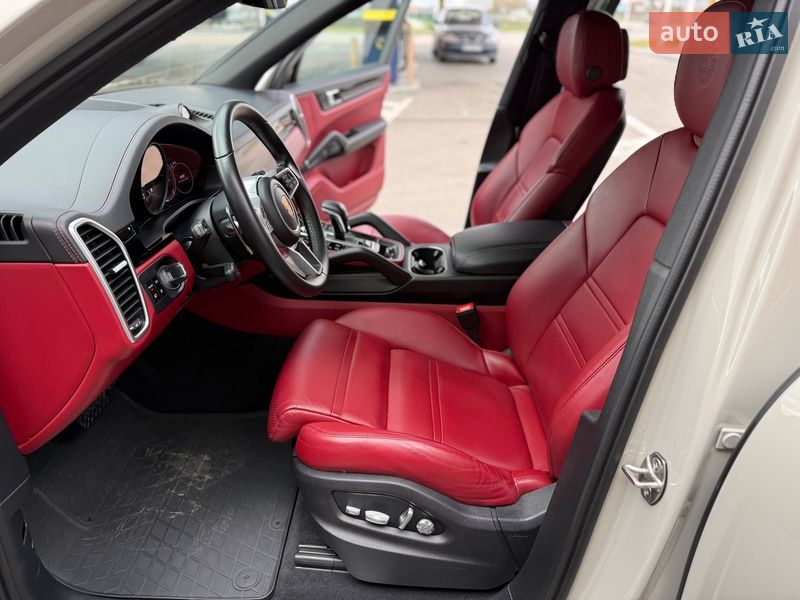 Позашляховик / Кросовер Porsche Cayenne 2020 в Дніпрі фото 29 Позашляховик / Кросовер Porsche Cayenne 2020 в Дніпрі