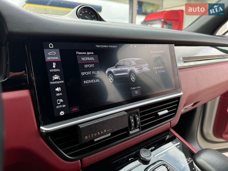 Позашляховик / Кросовер Porsche Cayenne 2020 в Дніпрі фото 35 Позашляховик / Кросовер Porsche Cayenne 2020 в Дніпрі