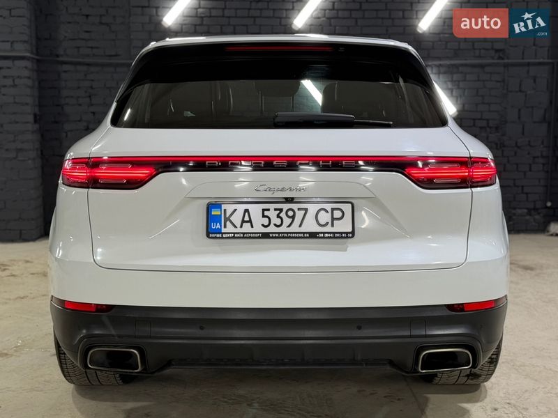 Внедорожник / Кроссовер Porsche Cayenne 2017 в Киеве фото 23 Внедорожник / Кроссовер Porsche Cayenne 2017 в Киеве