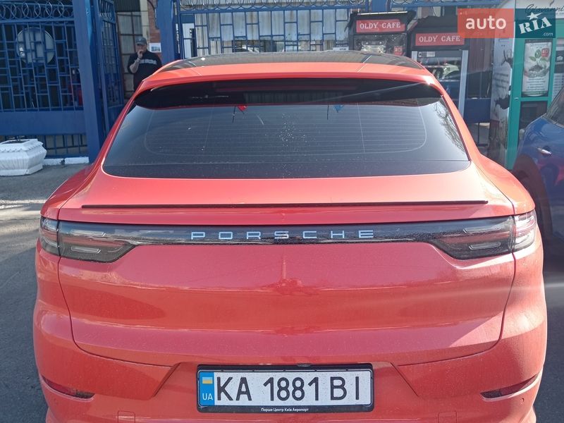 Позашляховик / Кросовер Porsche Cayenne 2019 в Києві