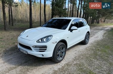 Позашляховик / Кросовер Porsche Cayenne 2011 в Житомирі
