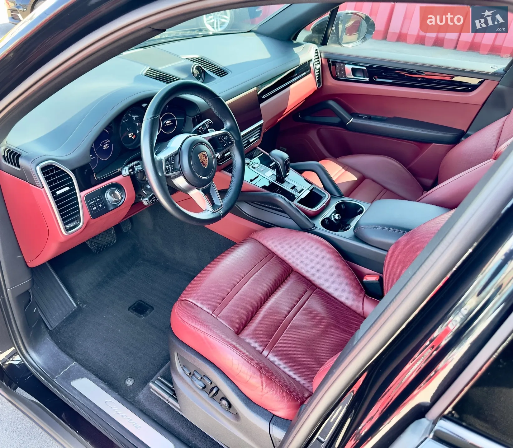 2021 Porsche Cayenne - мініатюра 14