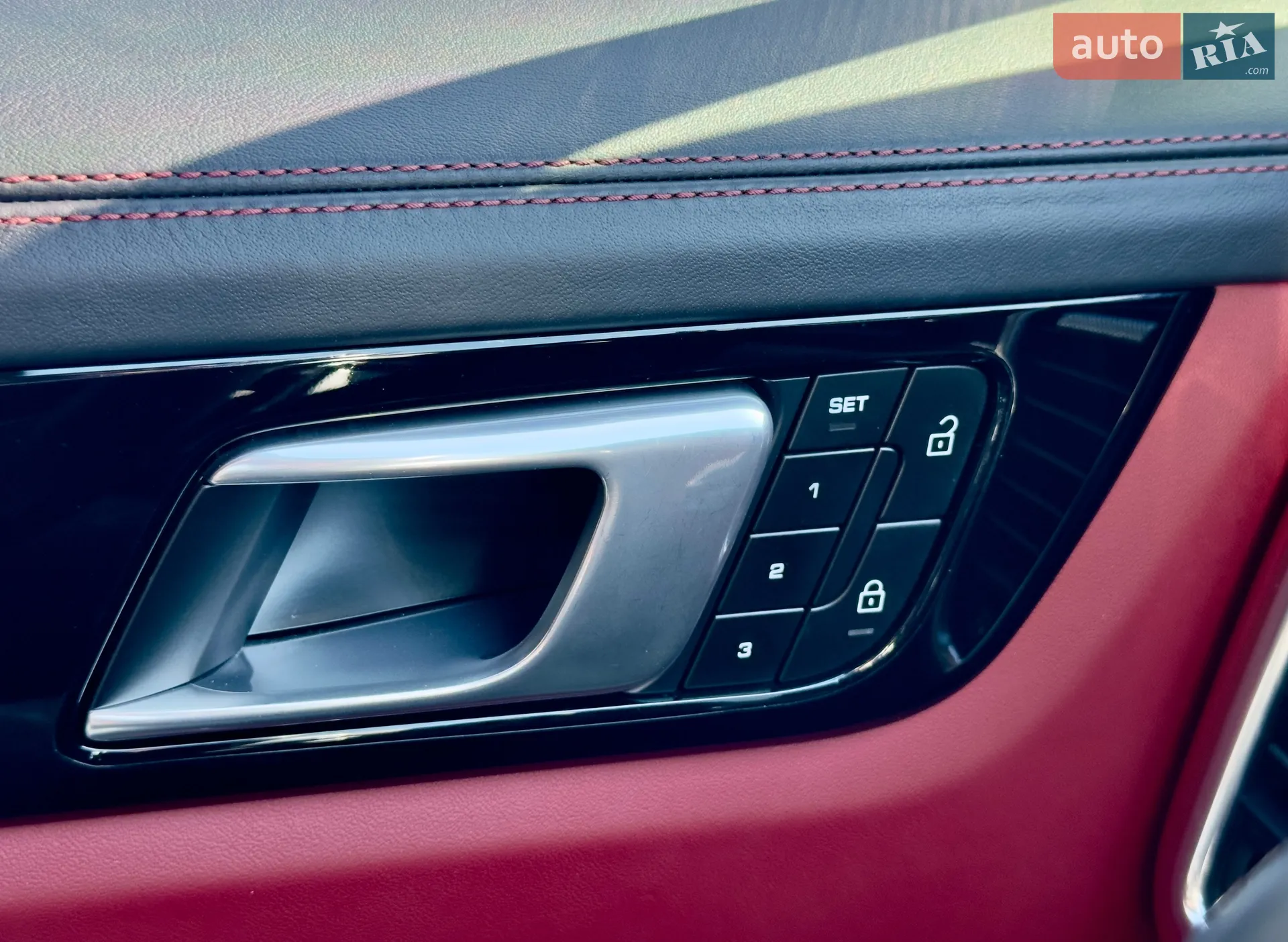 2021 Porsche Cayenne - мініатюра 42