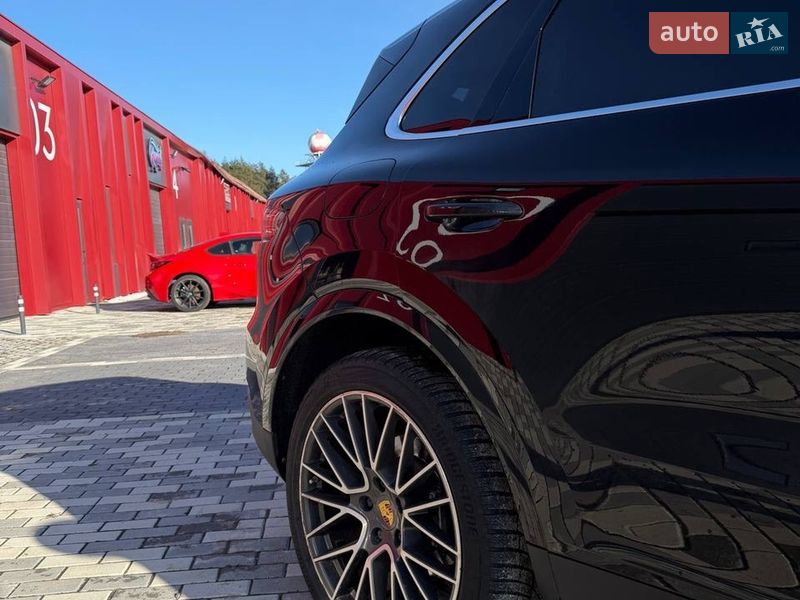 Внедорожник / Кроссовер Porsche Cayenne 2018 в Виннице