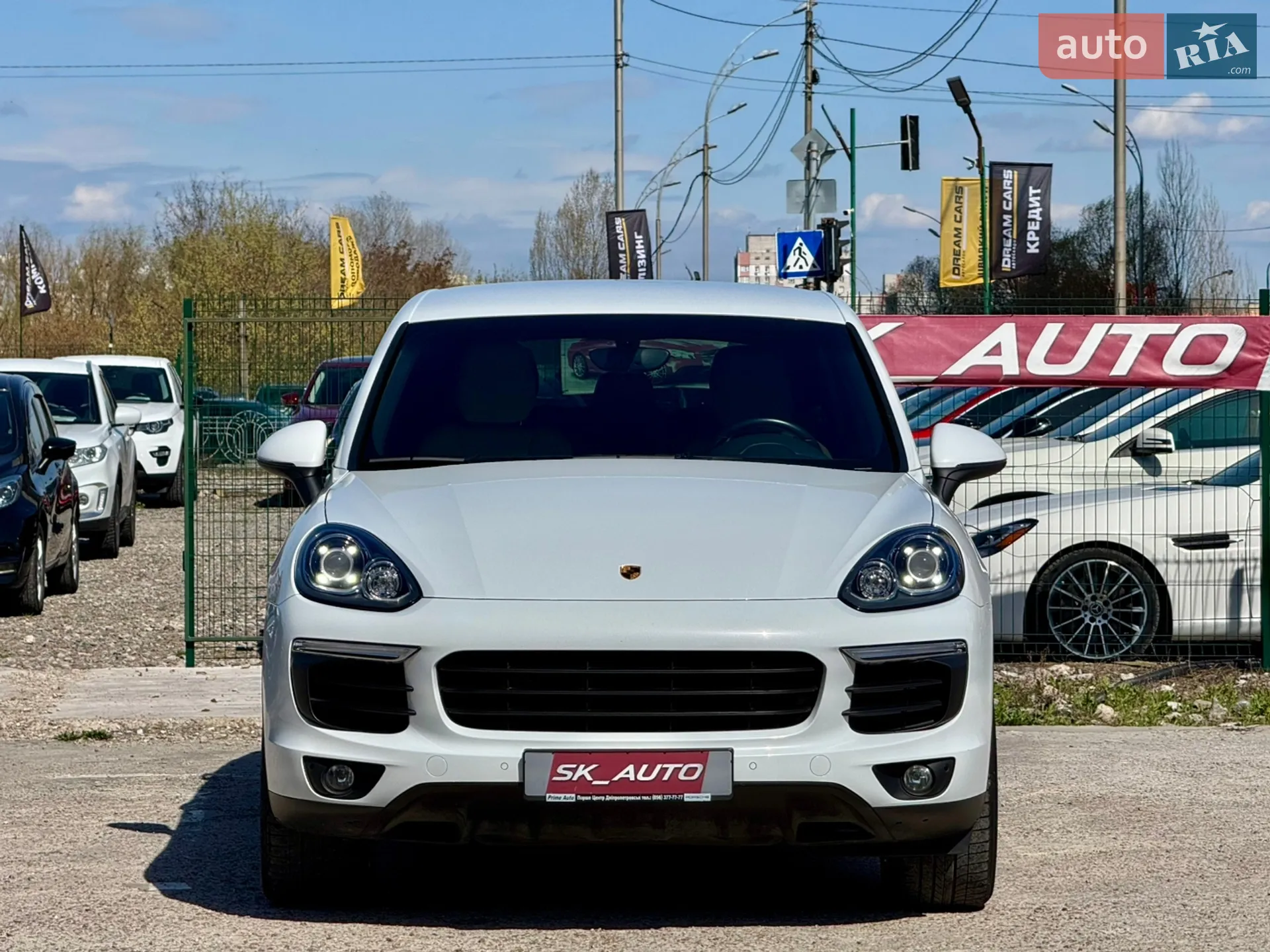 2016 Porsche Cayenne - мініатюра 2