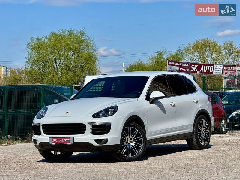 Внедорожник / Кроссовер Porsche Cayenne 2016 в Киеве