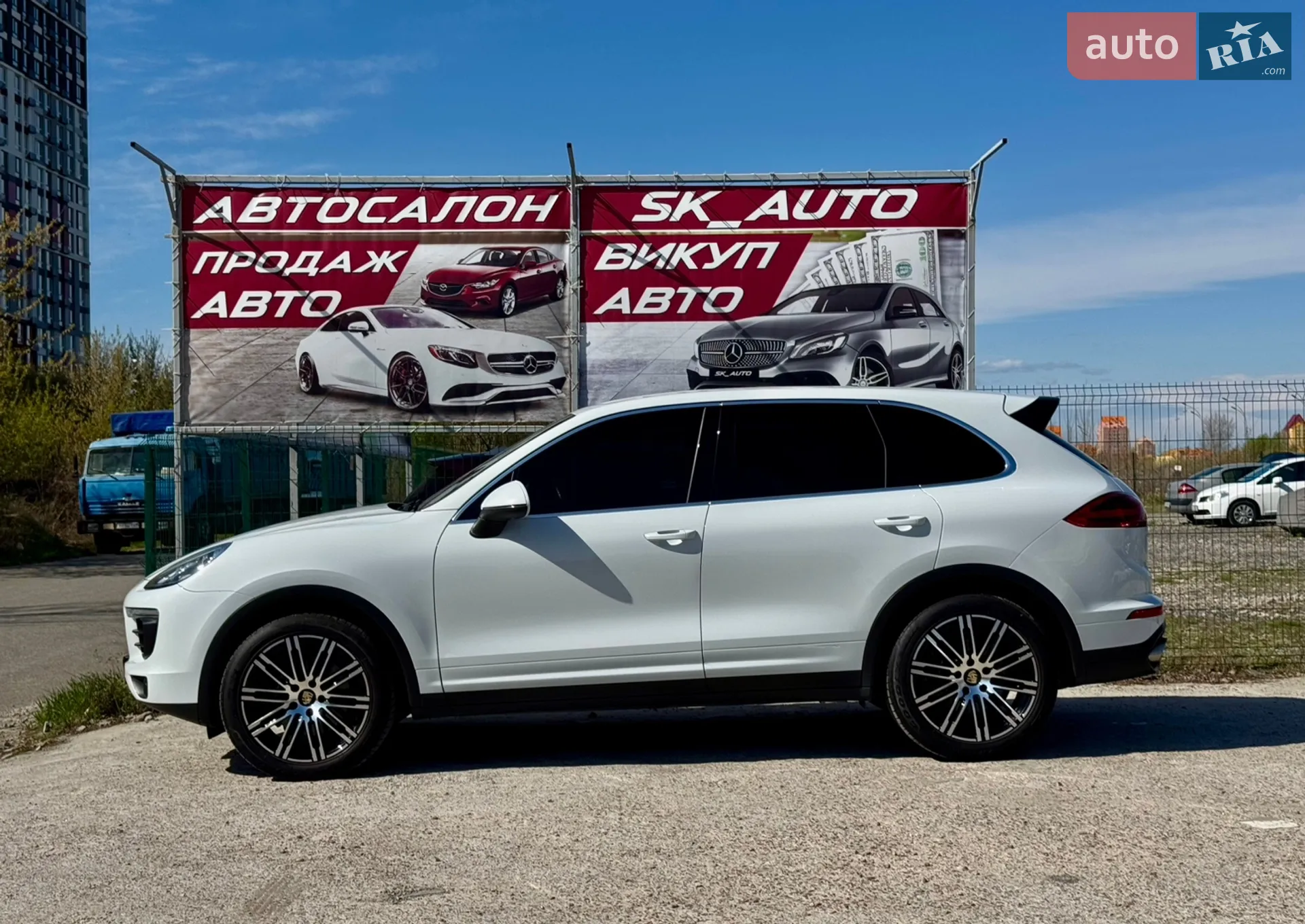 2016 Porsche Cayenne - мініатюра 108