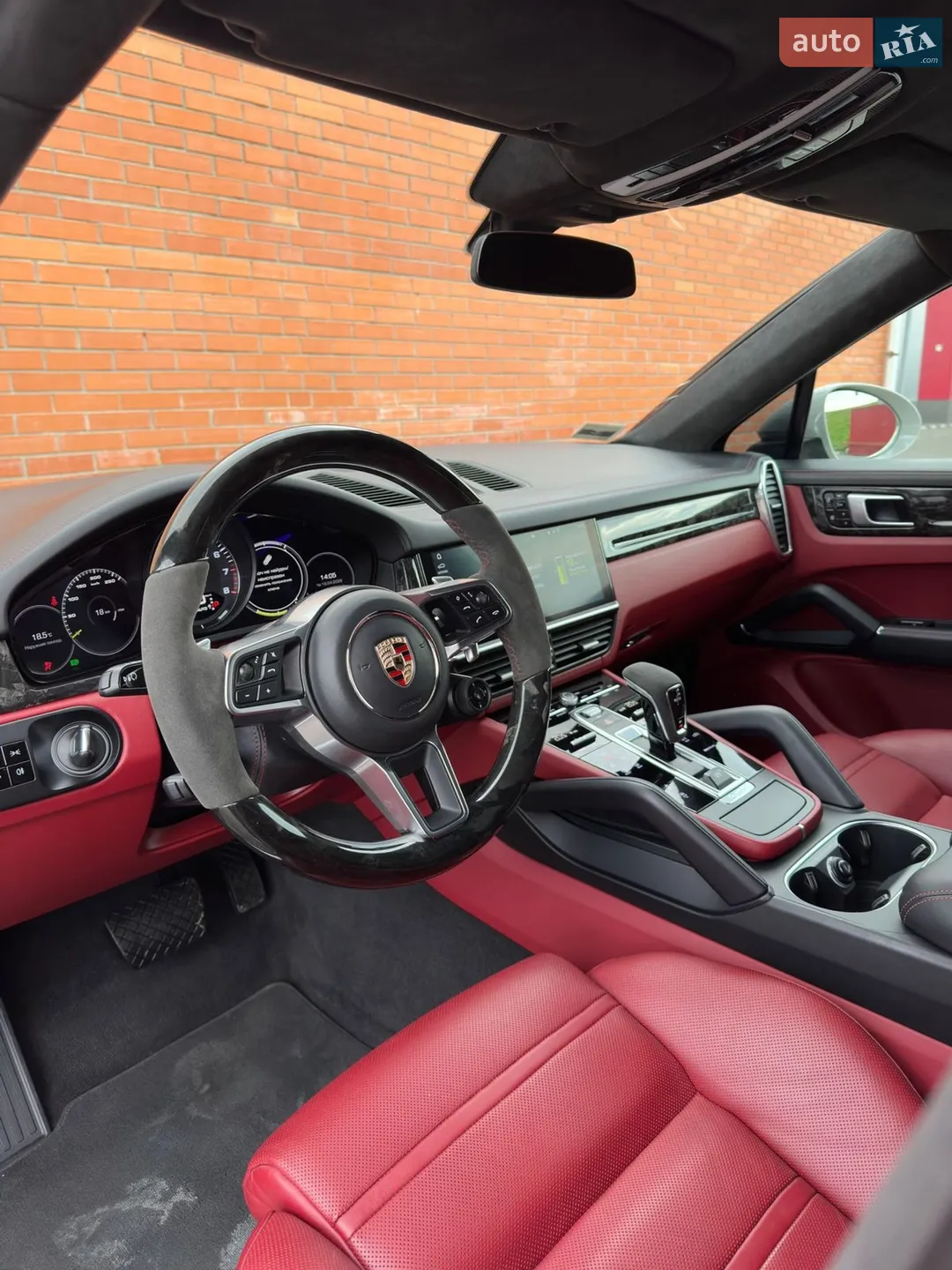 2020 Porsche Cayenne - мініатюра 9